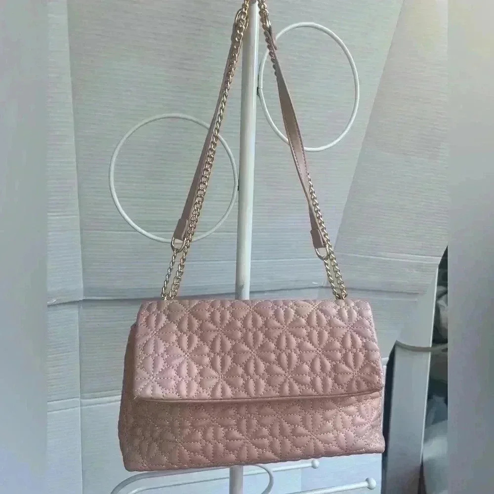Bagamour Pink Crossbody Bag with gold chain - Picture 12 of 14